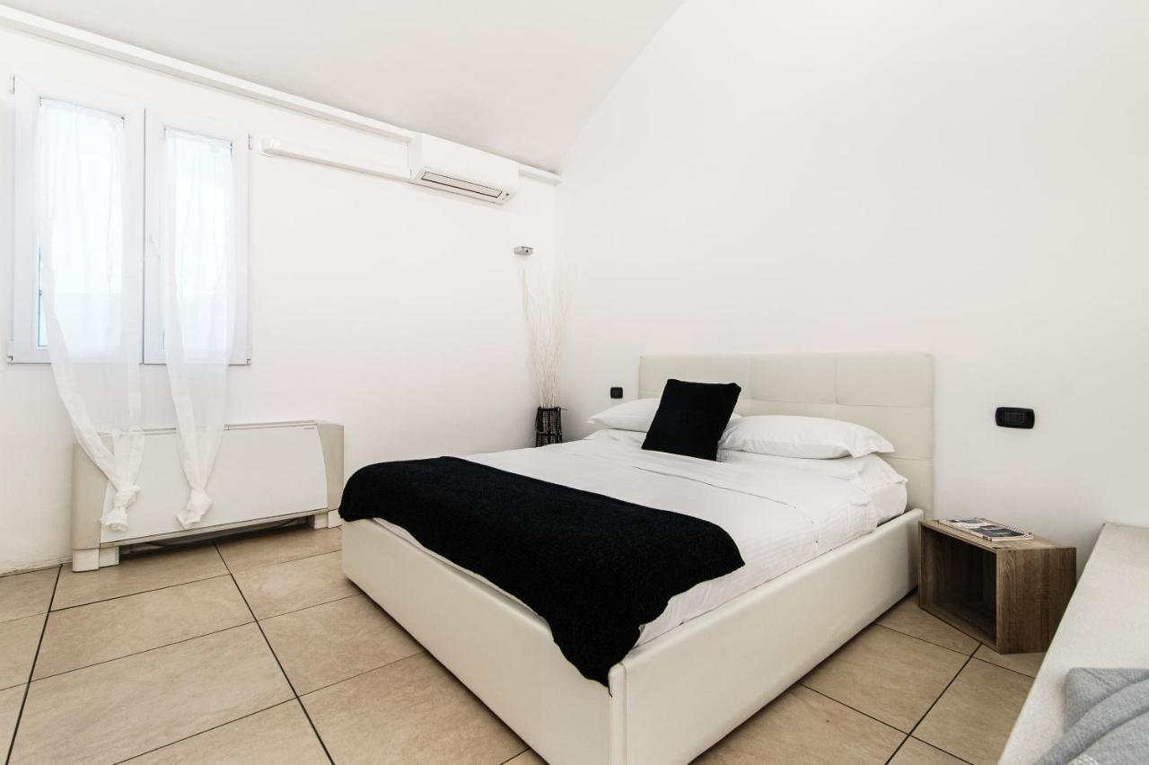 Loft Near Duomo Apartment Como Exterior photo